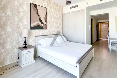 Modern | Bright Unit | Marina Skyline View