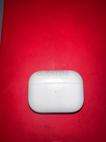 Apple AirPods Charging Case