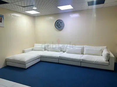 Excellent condition marina home modular couch