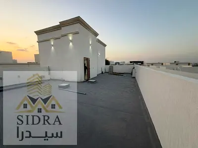 فيلا فاخرة للإيجار في الزاهية عجمان | 6 غرف ماستر | روف | أول ساكن | مساحة 4000 قدم | مجلس وصالة