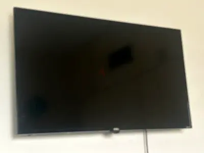 Roku Select Series 43-inch 4K HDR Smart TV