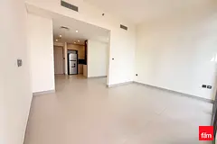 Spacious Layout Fitted Kitchen Vacant Park View