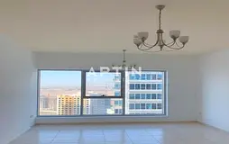 Bright &amp; Spacious 1 Bedroom | Balcony | Skycourts Tower B