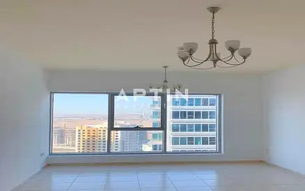 Bright & Spacious 1 Bedroom | Balcony | Skycourts Tower B
