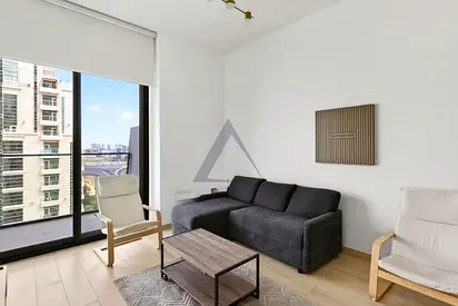 Fully Furnished | Specious 1 BR | Ready to Move