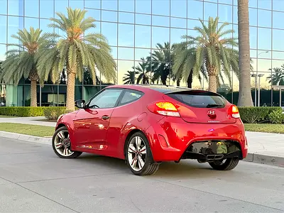 صورة 3 لـ 2016 Hyundai VELOSTER