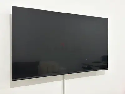 Hisense 50 Inch TV 4K UHD Smart TV, With Dolby Vision HDR, DTS Virtual X, YouTube, Netflix, Freeview