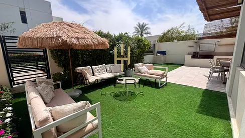 Corner Unit | Townhouse | 4 Bed | Maid Room @220k