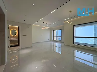 Vacant | Luxurious 2BR Apartment | Sea View