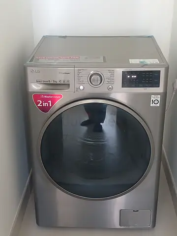 LG Front Load 2-in-1 Washer Dryer 8/5KG Capacity perfect Condition