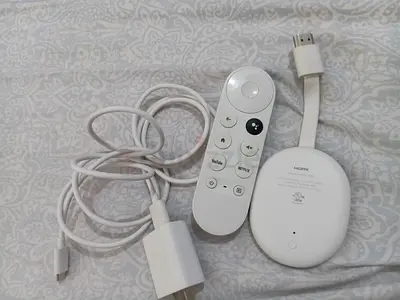 Google Streamer 4K model ( G7RNL) plus Google Speaker model ( H2C)