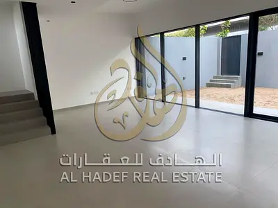 Freehold ownership for all nationalities | First occupier & brand new | Modern, fully-serviced project | Suitable for living and investment