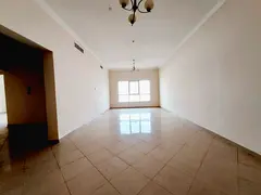 close to Sulm signal in Maula Sharjah Luxury 2bhk 3 washroom close to shamash signal in Maula Sharja
