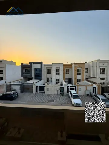 Close to all services and government facilities, furnished at an excellent price
