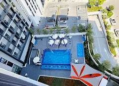 POOL VIEW//-WITH BALCONY//-SPACIOUS//-HUGE SIZS APPRTMENT//-