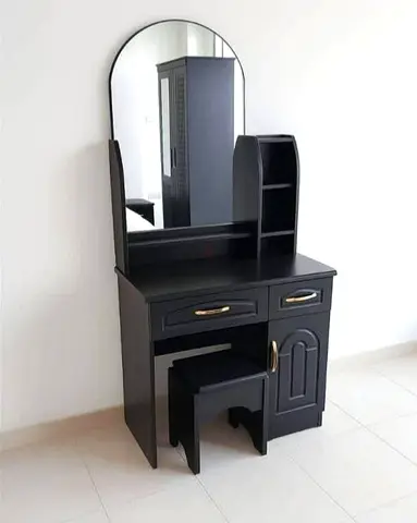Elegant Brand new Black Dressing Table good Quality for sale