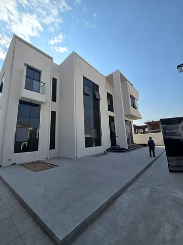 Luxury villa for sale in Al Hooshi area