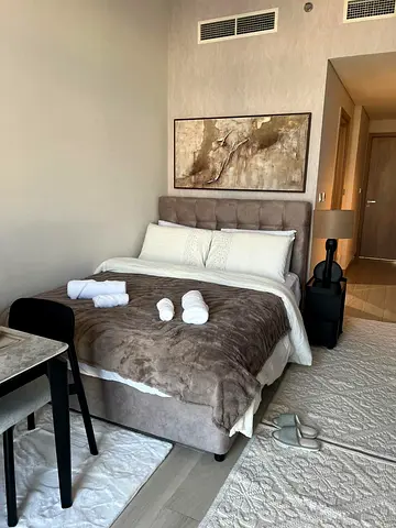 Bright, Modern Studio – Your Perfect New Home