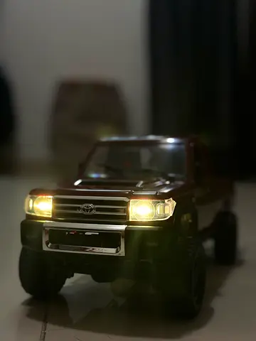 1:12 LAND CRUISER 79 REALISTIC RC CAR CRAWLER OFFICIAL TOYOTA LICENSED