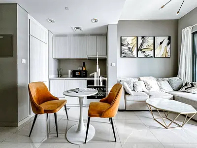 Bright and Cozy Layout | Fully Furnished | Prime