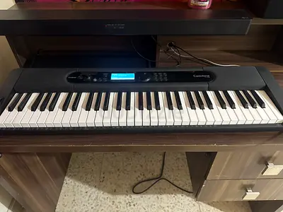 Casio Keyboard for Sale with LG sound bar / Sub Woofer and Sennheiser headphones  HD 206.