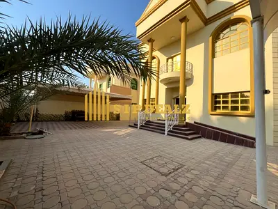 !!! شقة بحالة جيدة مكونة من 4 غرف نوم وغرفة خادمة وسائق في الفلج !!!