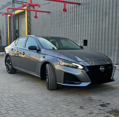ALTIMA SR 2025  ماشي ١٦٥ كيلو فقط