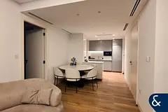 Stunning View | High Floor | Available Now