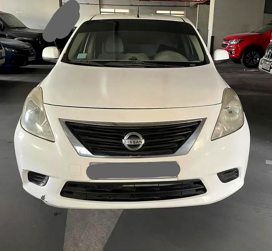Nissan Sunny 2014 — photo 1 of 6