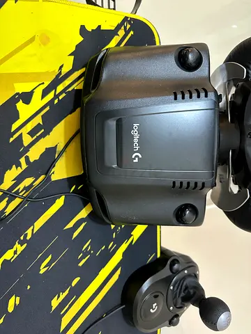 Logitech G29 Driving Force Racing Wheel + shifter ( new from shop ) price( negotiable )