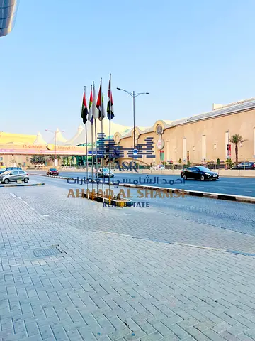 Hot Offer || Spacious Studio || Wardrobes || Family Building || Easy Access To Dubai