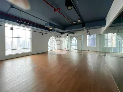 High Floor | Skyline View | Fully Fitted | Vacant