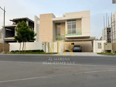 فيلا بالزوراء بإطلالة جزئية على الجولف، طابقين وروف مع مسبح وحديقة مساحة 13 الف قدم