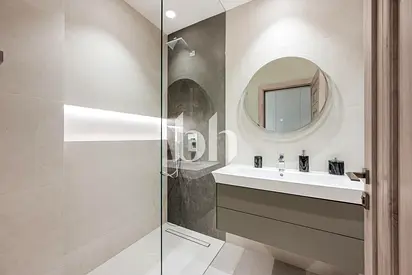 Exclusive | Fully Upgraded | Vacant Now