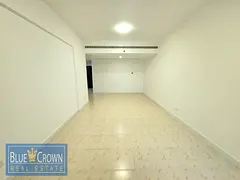 2bhk + store ! Family building ! With balcony