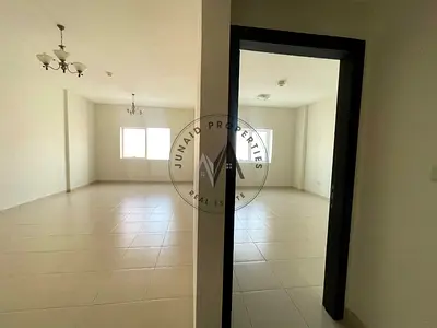 20 DAYS FREE/LUXURIOUS/HUGE 1BHK/WITH GYM/FAMILY BUILDING/ in just 40k