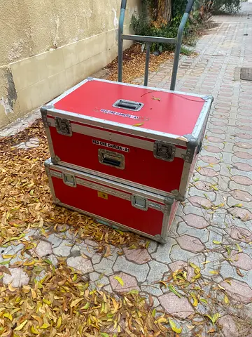 Flight Case Pair  800mm x 500mm x 370mm