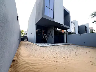 4 BHK VILLA | READY TO MOVE | 4 PAYMENT 2 PAYMENT