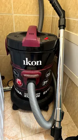Ikon 21L Canister Vacuum Cleaner - Used, Working