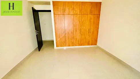 Lavish | 2bhk | with maid room | cupboard | cheque 6