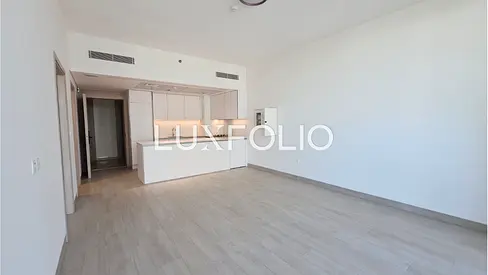 Vacant | ideal location | spacious