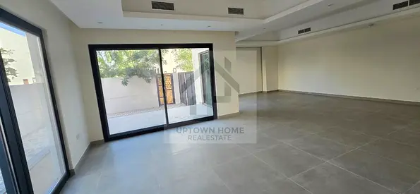 3 غرف تاون هاوس  كورنر للايجار في المستدامة