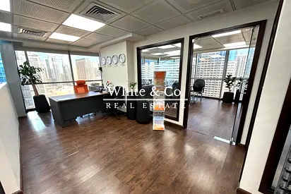 Furnished | Partitioned | Close Metro