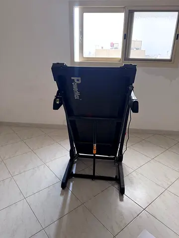 •	PowerMax Treadmill (TDM-97)