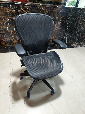 Aeron Herman Miller Classic Chair Fully Adjustable Size B  C available