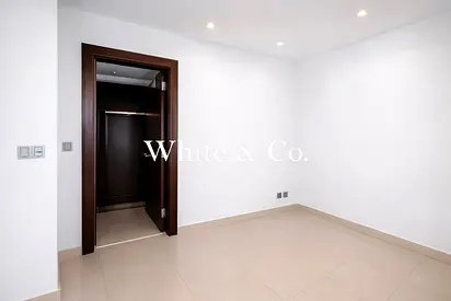 2BR + Maid’s | Huge Balcony | Prime Location