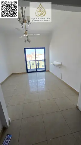 🏡 شقة غرفة وصالة مع حمامين وبلكون بمساحة واسعة جداً للإيجار في النعيمية 1 على شارع الاتحاد مباشرة موقع مميز قريب أسواق الإمارات وداي تو داي وغاليريا