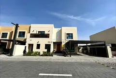 5BR Luxury Villa | Urgent Sale | Prime Community