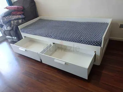 IKEA Brimness Daybed With 2 ikea Mattress