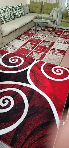 Red  Black Abstract Living Room Rug - Good Condition